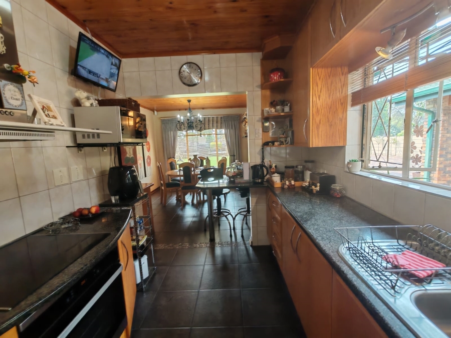 3 Bedroom Property for Sale in Vaalpark Free State